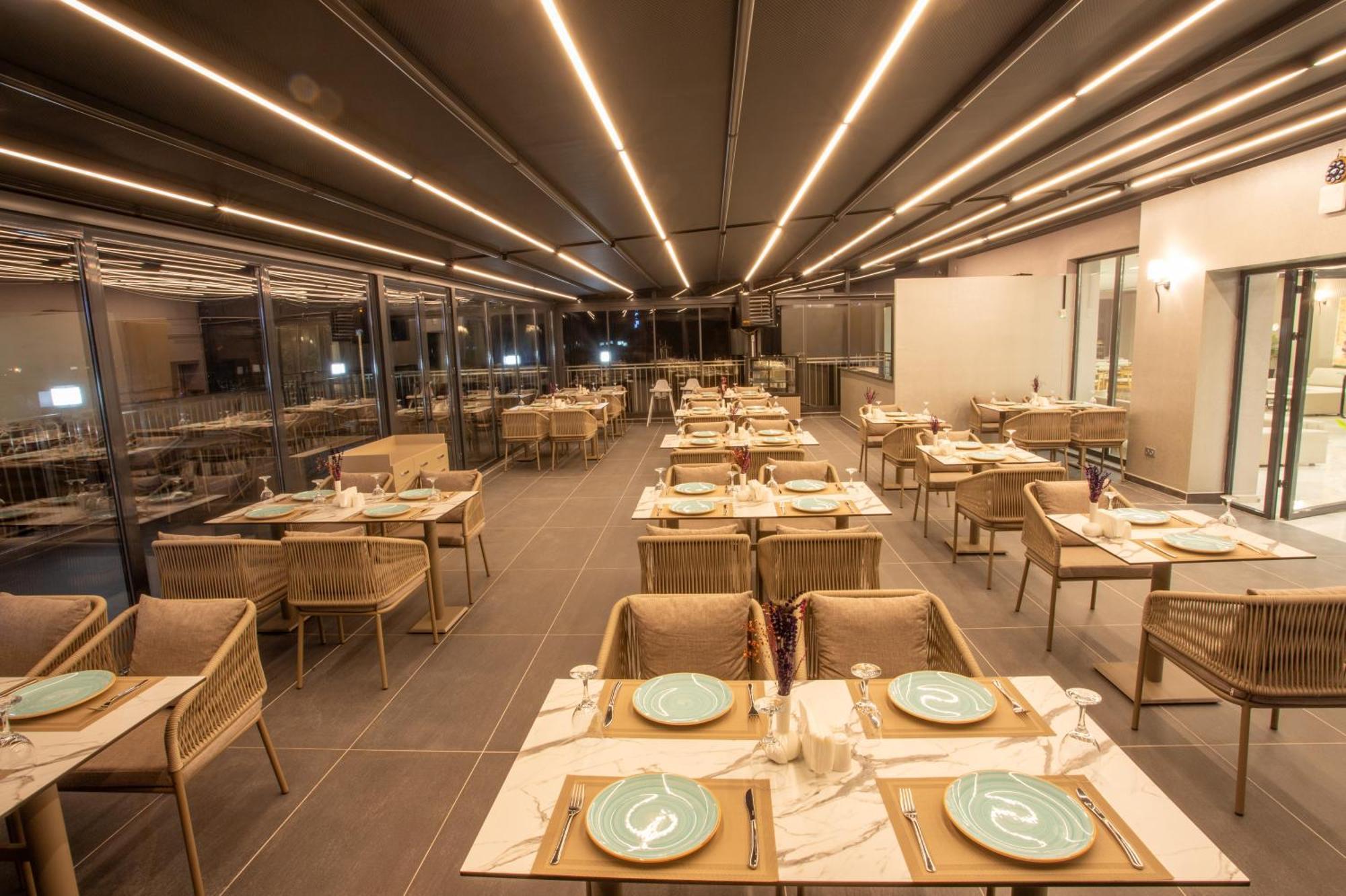 First Joy Hotel 特拉布宗 外观 照片