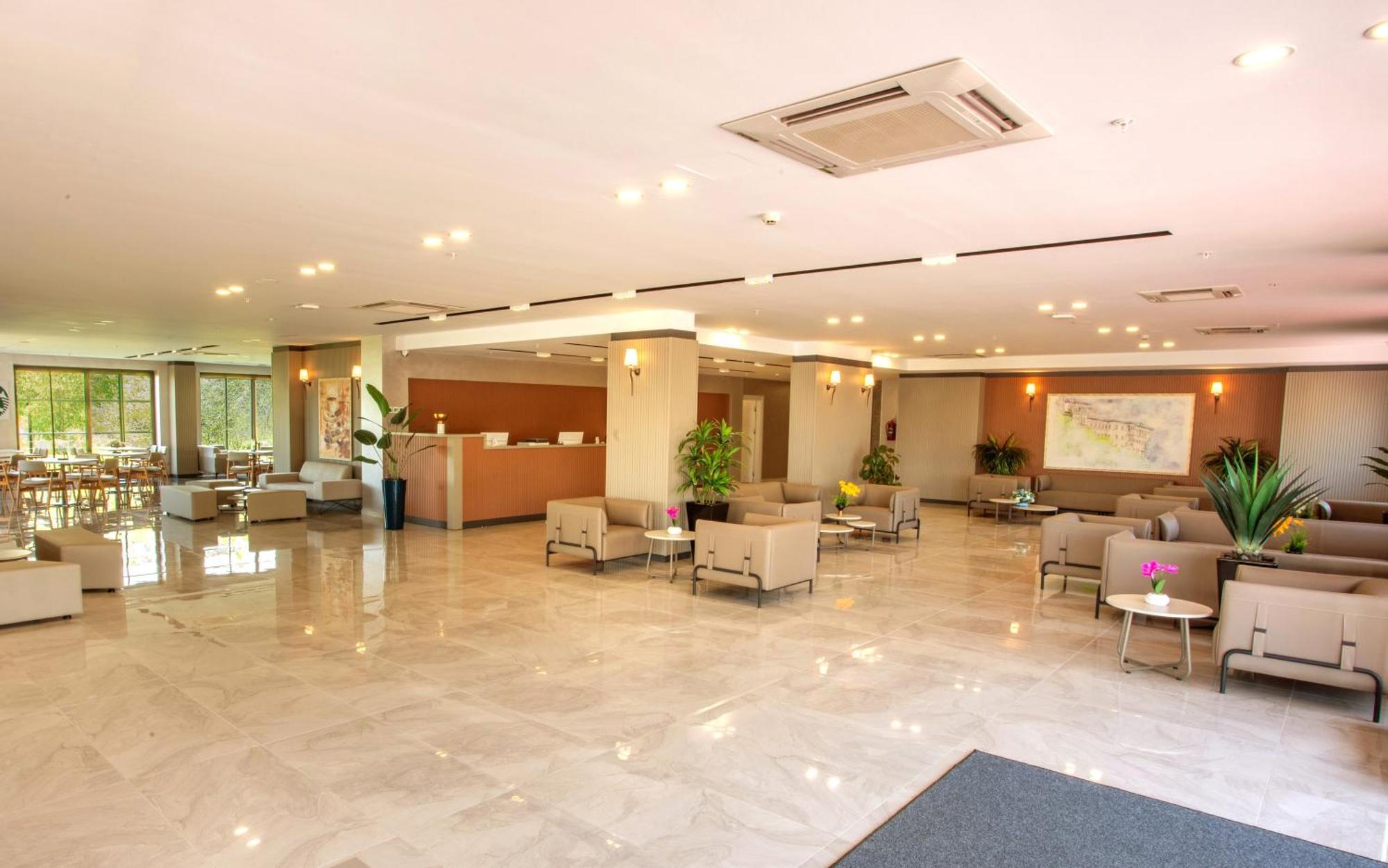 First Joy Hotel 特拉布宗 外观 照片