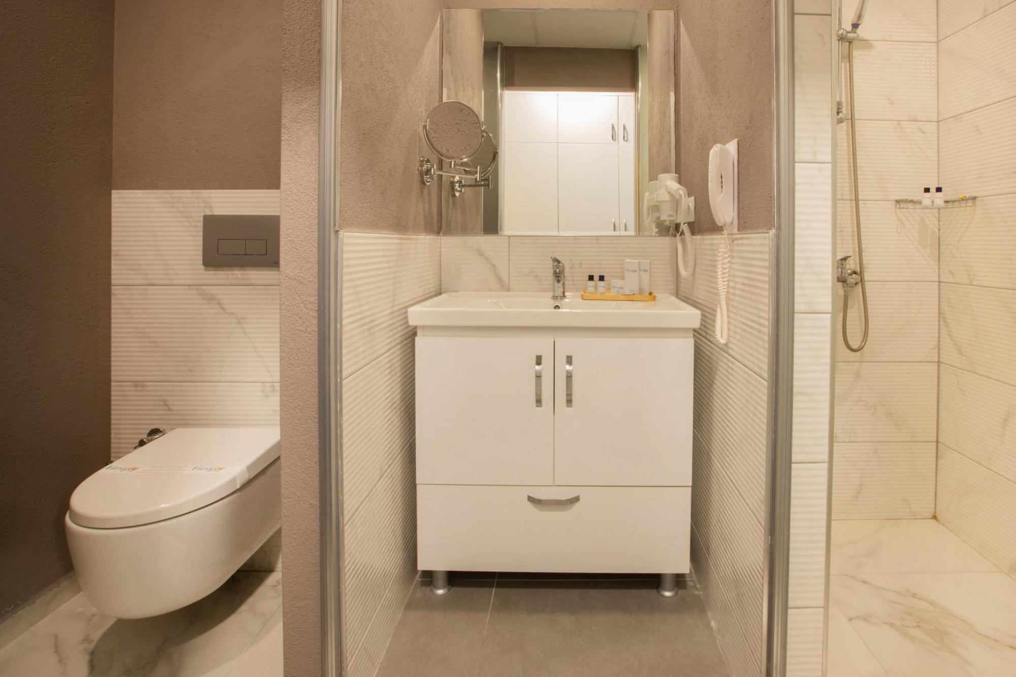 First Joy Hotel 特拉布宗 外观 照片