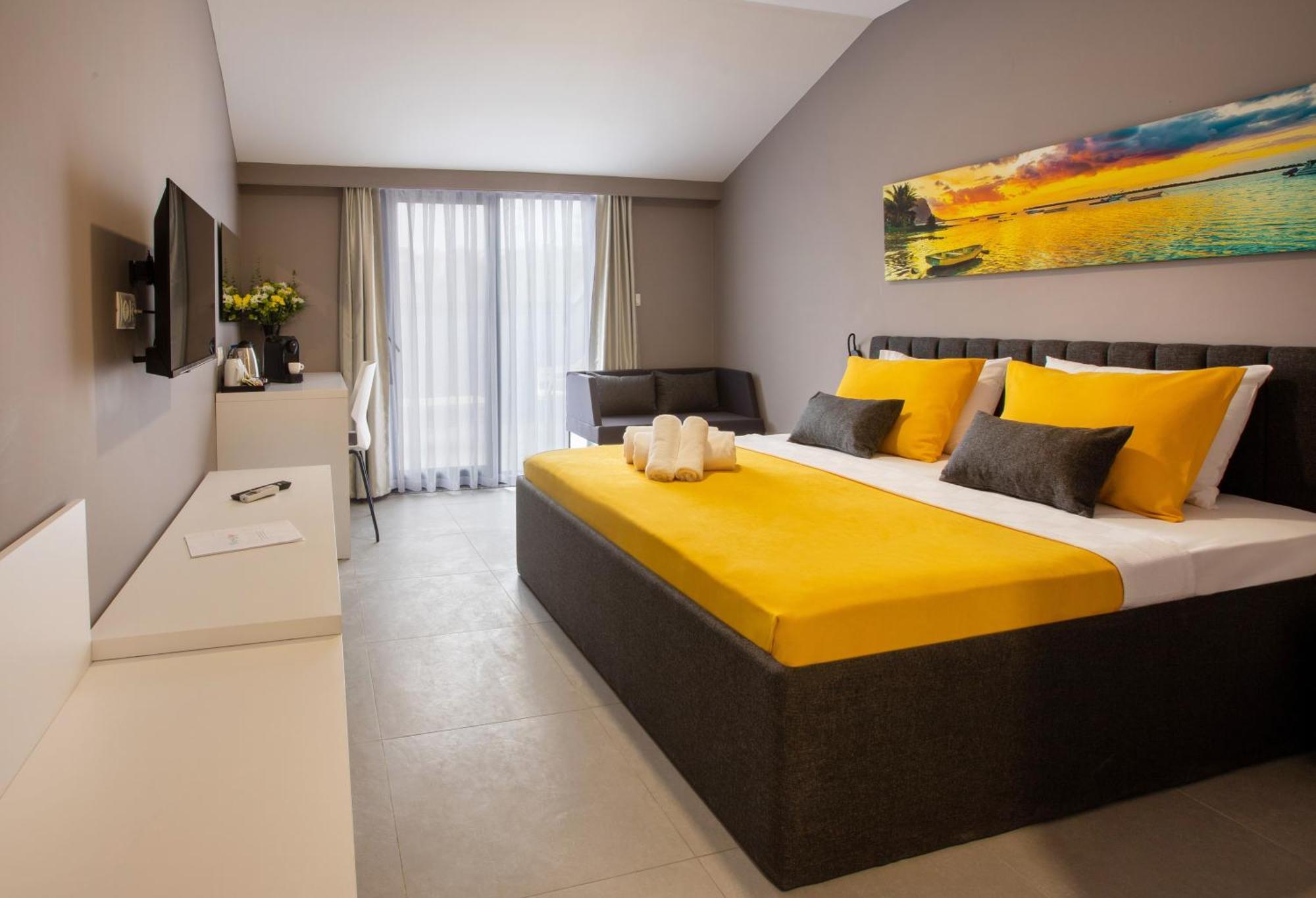 First Joy Hotel 特拉布宗 外观 照片